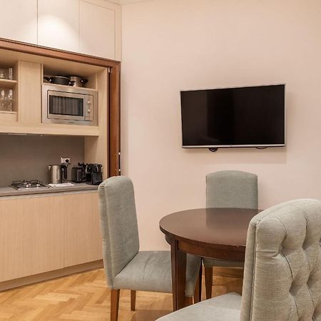 900 Apartments Lazio, Emilia & La Corte Рим Номер фото